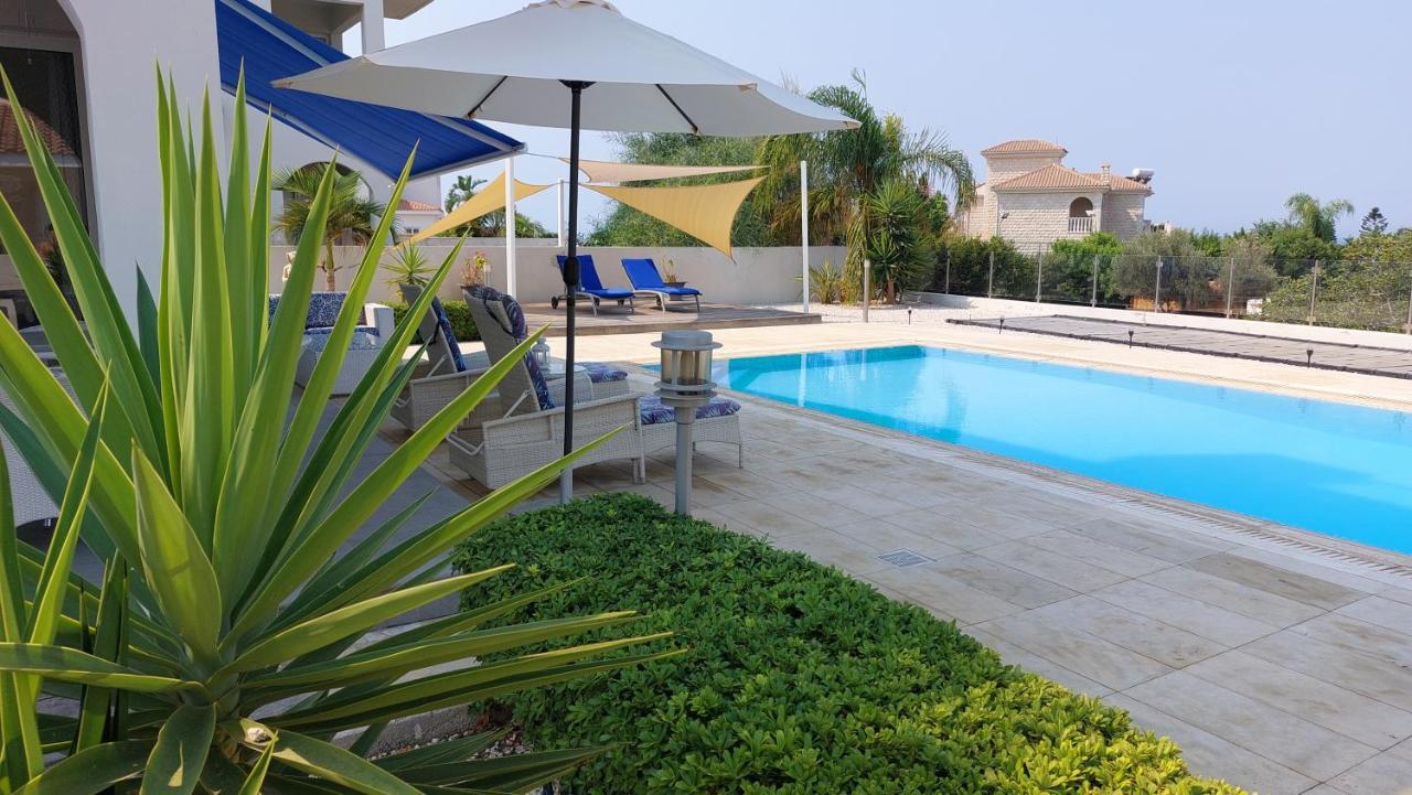 Villa Verdi: Luxury Villa With Private Pool Peyia Bagian luar foto