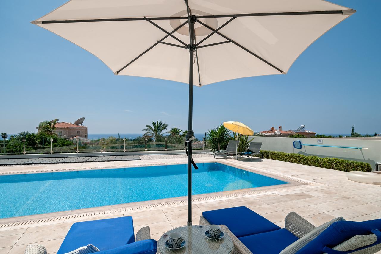 Villa Verdi: Luxury Villa With Private Pool Peyia Bagian luar foto