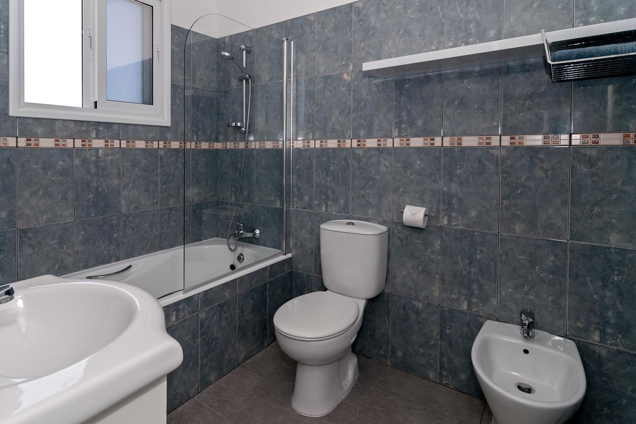 Villa Verdi: Luxury Villa With Private Pool Peyia Bagian luar foto