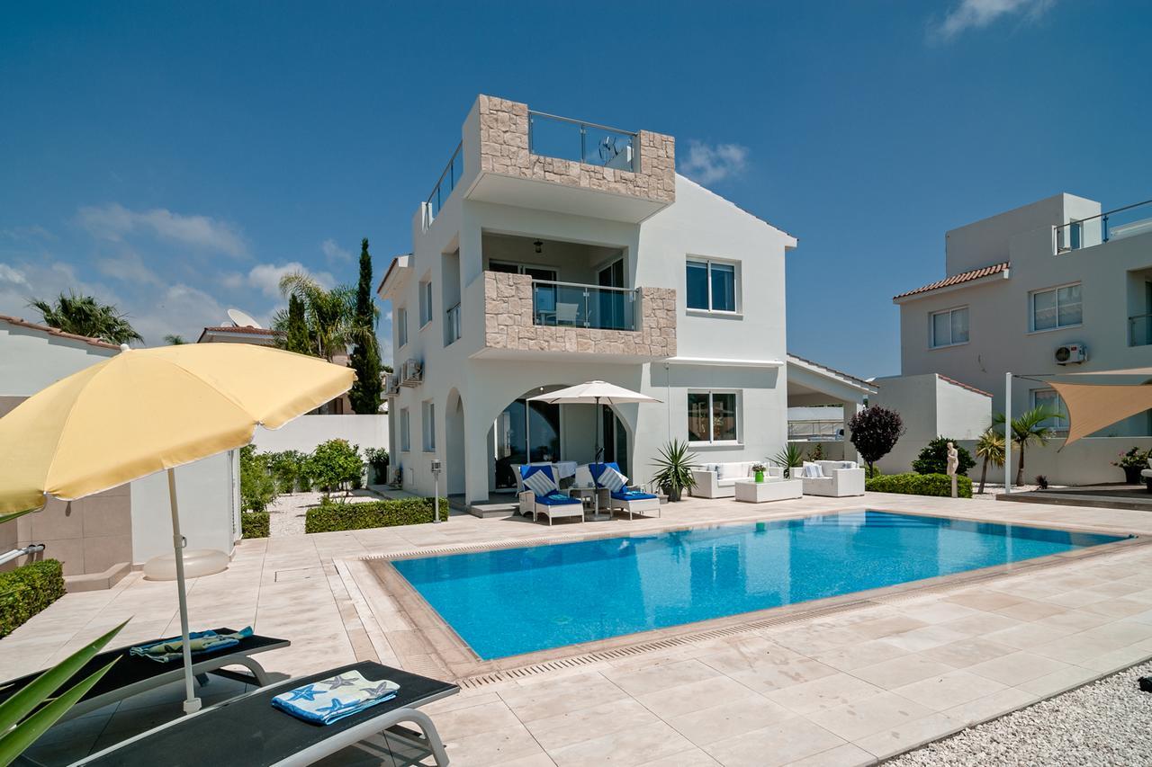 Villa Verdi: Luxury Villa With Private Pool Peyia Bagian luar foto