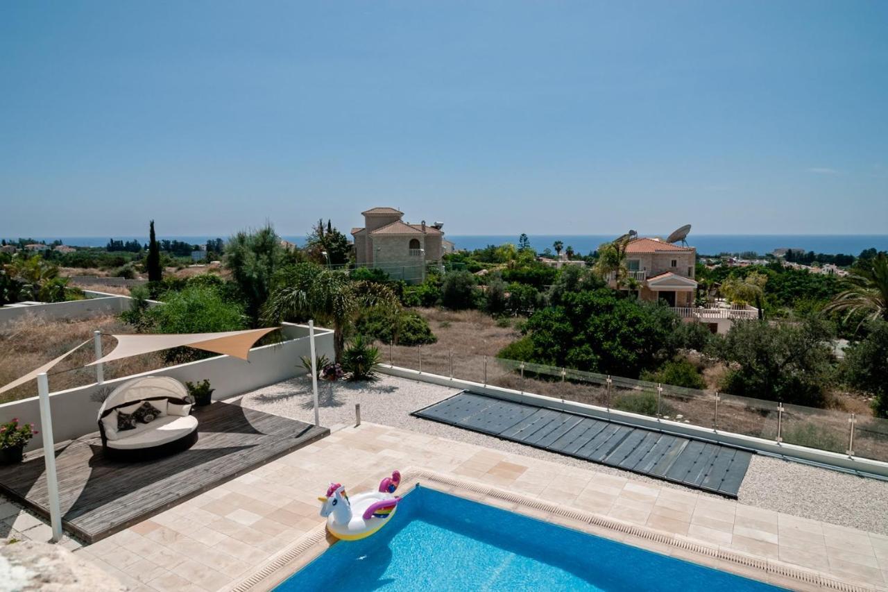 Villa Verdi: Luxury Villa With Private Pool Peyia Bagian luar foto